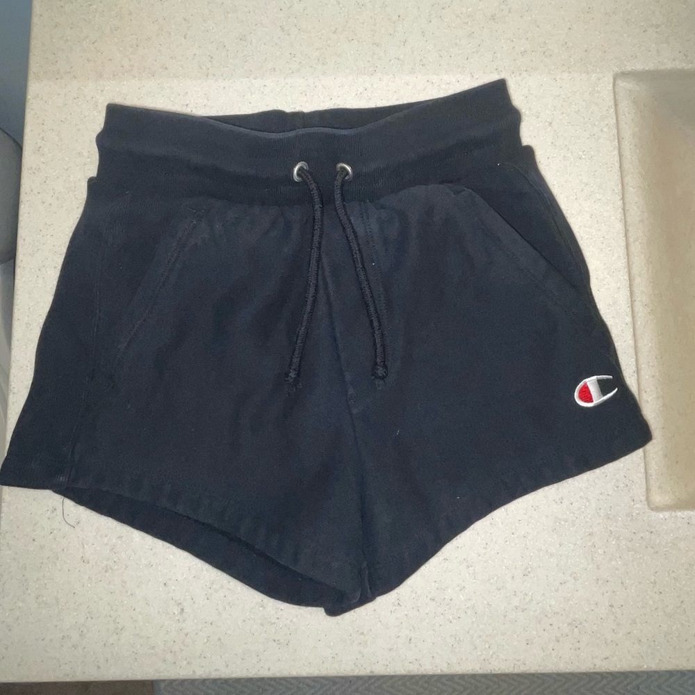 Champion Reverse Weave black shorts